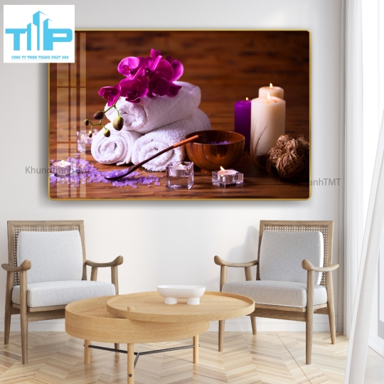 Khung tranh tráng gương đẹp cho tiệm spa- nail