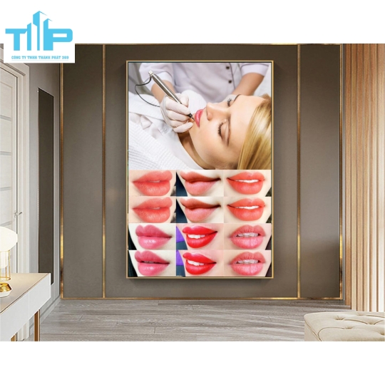 Khung tranh thẩm mỹ sang trọng chuyên về phun xăm môi cho spa thẩm mỹ viện