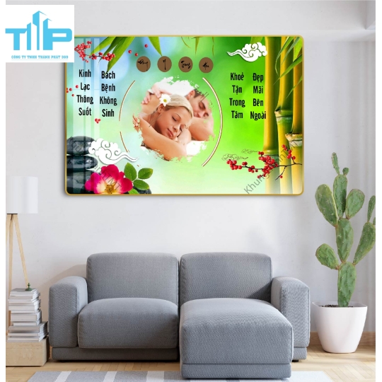 Khung tranh tráng gương -Chăm sóc và phục hồi sức khỏe cho mẹ và bé 