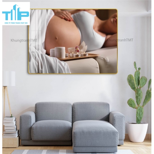 Khung tranh tráng gương -Massage, chăm sóc mẹ bầu