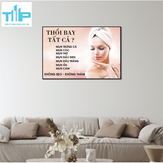Tranh tráng gương chăm sóc da cho thẩm mỹ viện 