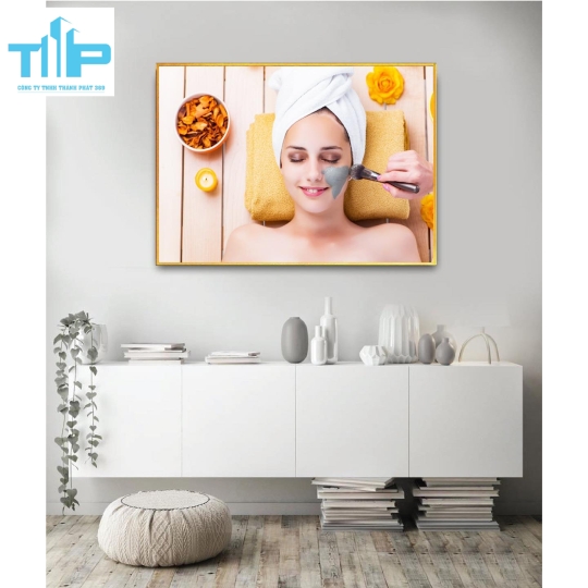 Khung tranh tráng gương- tranh trang trí cho spa, thẩm mỹ viện