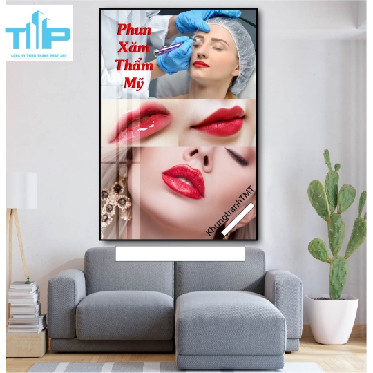 khung tranh tráng gương về phun xăm môi cho các spa thẩm mỹ viện