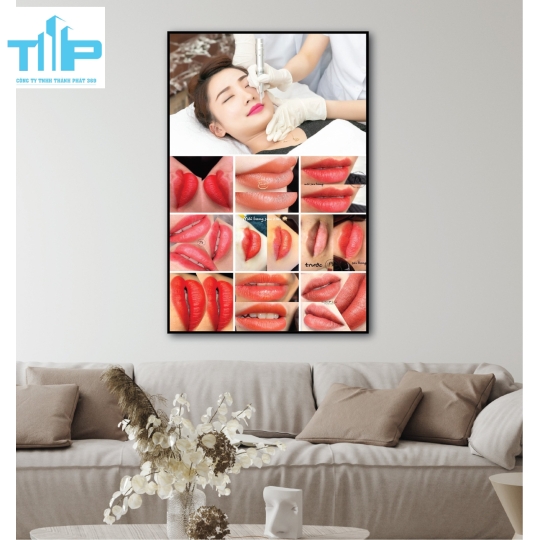 Khung tranh tráng gương phun mày và môi 